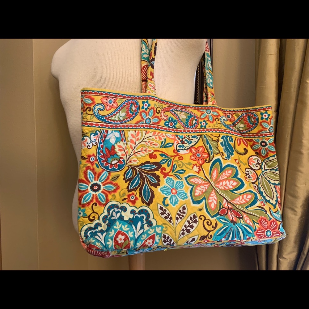 Vera Bradley Tote